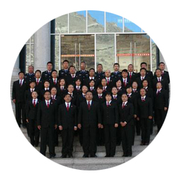 瑪佐尼工服定做有品位，滿足各種定制