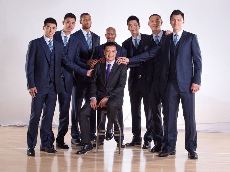 企業高管穿什么工服