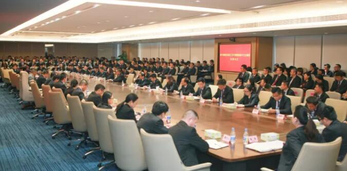 恒大集團分公司西服定制合照